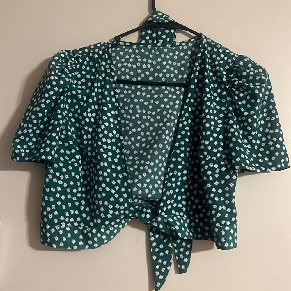 Green flowered wrap crop top.